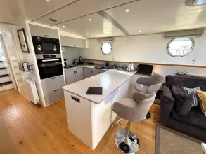 Thumbnail von Piper 60M MOTOR CLASS DUTCH BARGE  Axiom