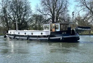 Thumbnail von Piper 60M MOTOR CLASS DUTCH BARGE  Axiom