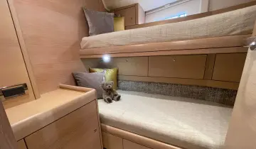 Thumbnail von Oyster 575 RUM DIARY