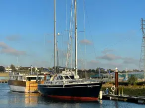 Thumbnail von Almaz Shipyard Explorer Yacht Nina Soraya