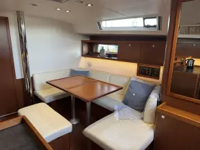 Thumbnail von Beneteau Oceanis 45 Elena