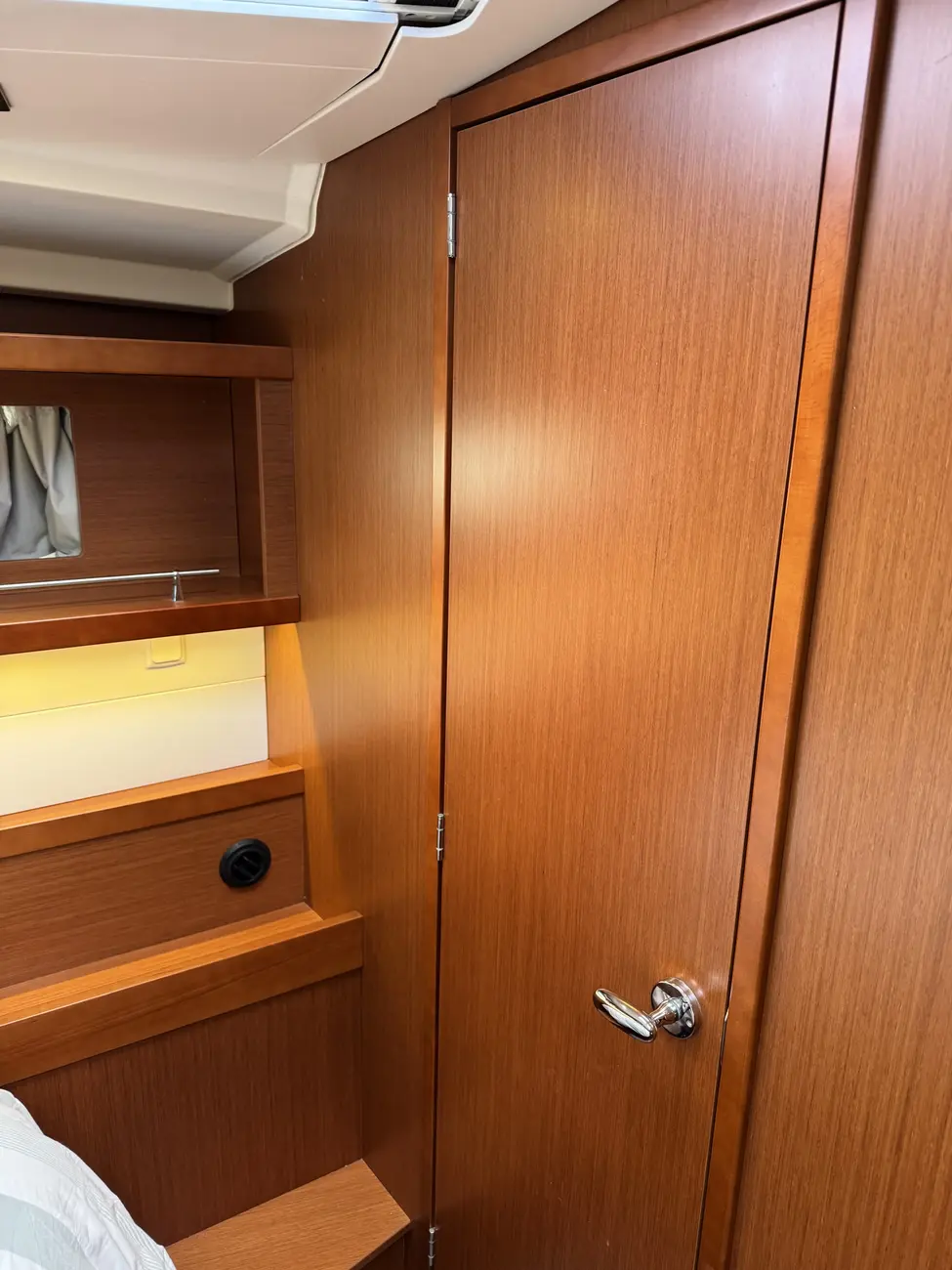 Thumbnail von Beneteau Oceanis 45 Elena