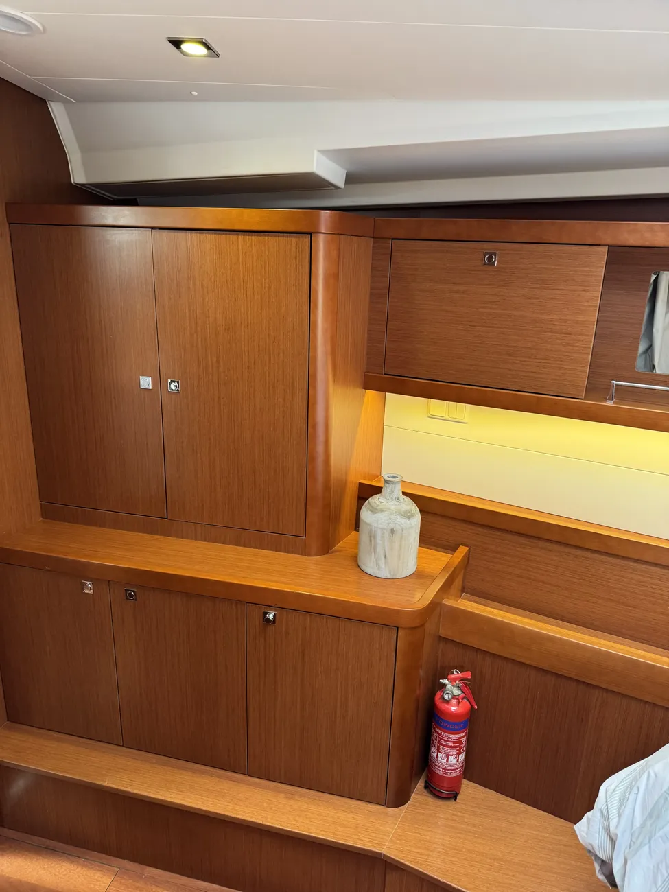 Thumbnail von Beneteau Oceanis 45 Elena