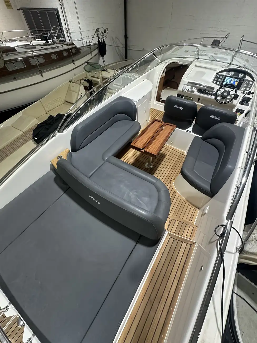 Thumbnail von Windy 32 Grand Tornado