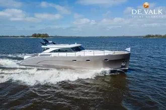 Thumbnail von Van Der Valk Exclusive DeLuxe 1600