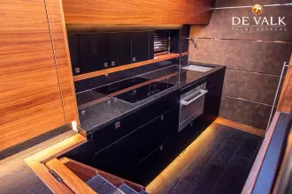 Thumbnail von Van Der Valk Exclusive DeLuxe 1600