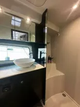 Thumbnail von Cruisers Yachts 390 Express Coupe LUX LIFE