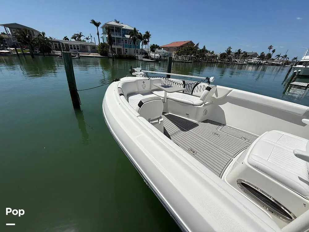 Thumbnail von Century 3200 CC