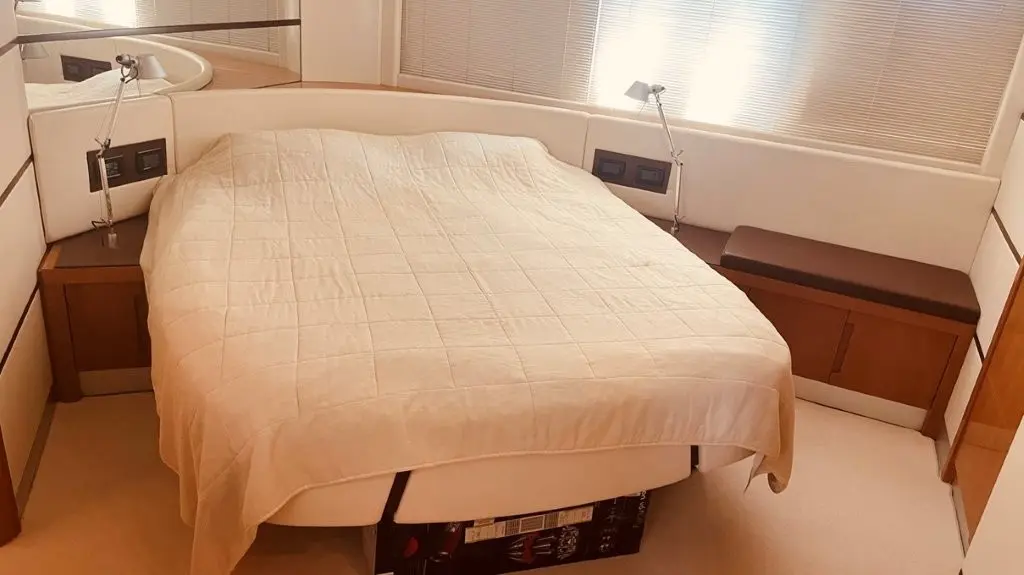 Thumbnail von Pershing 62