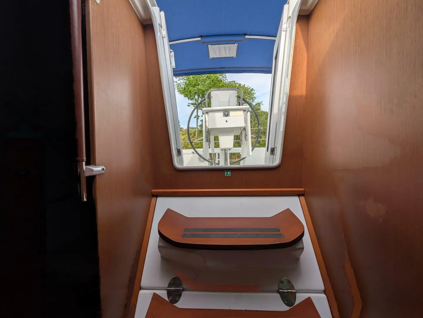 Thumbnail von Beneteau Oceanis 37 Knot A Clew