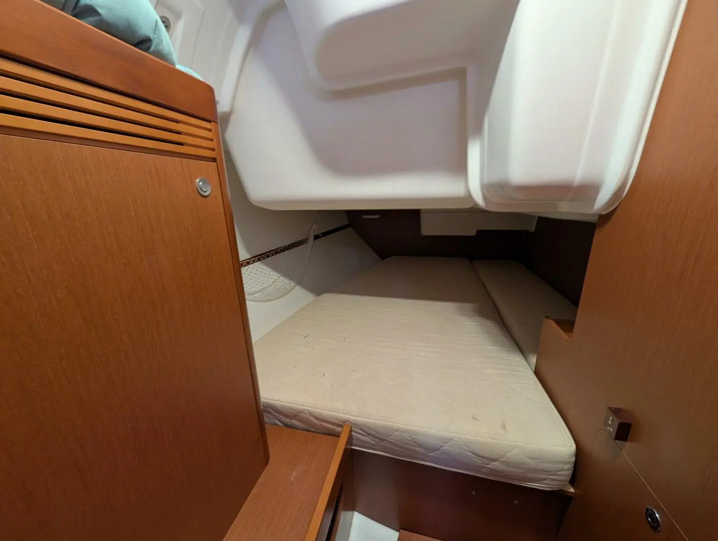 Thumbnail von Beneteau Oceanis 37 Knot A Clew