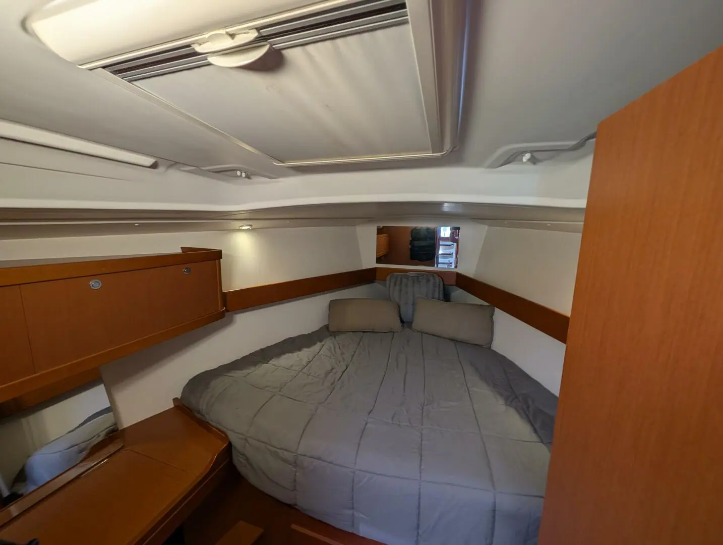 Thumbnail von Beneteau Oceanis 37 Knot A Clew