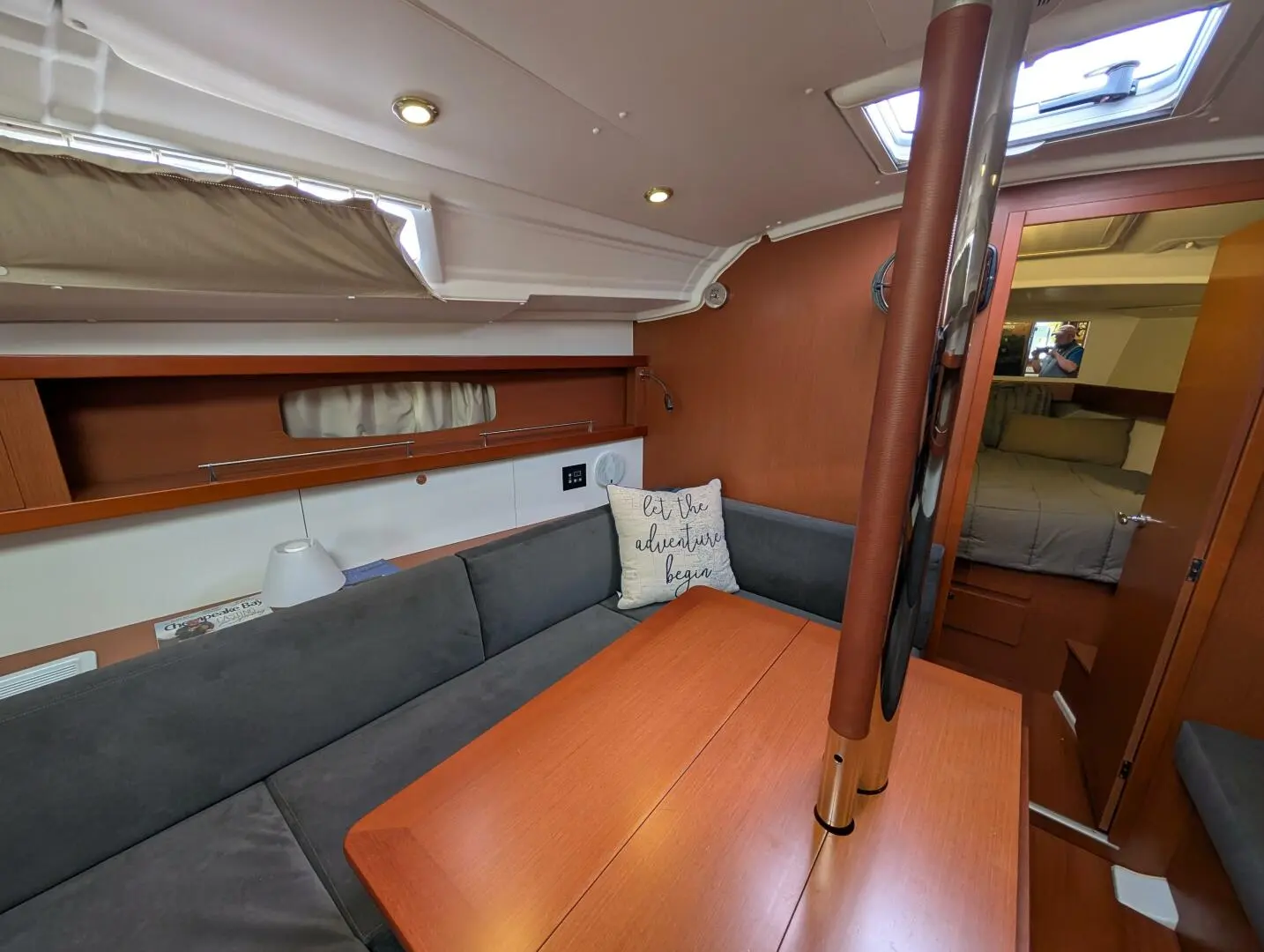 Thumbnail von Beneteau Oceanis 37 Knot A Clew