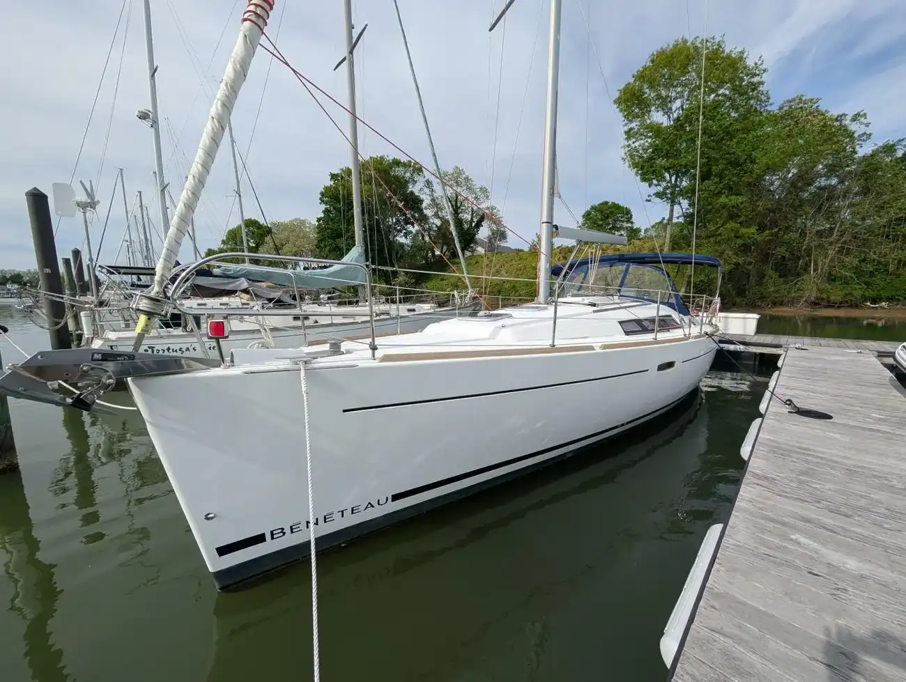 Thumbnail von Beneteau Oceanis 37 Knot A Clew
