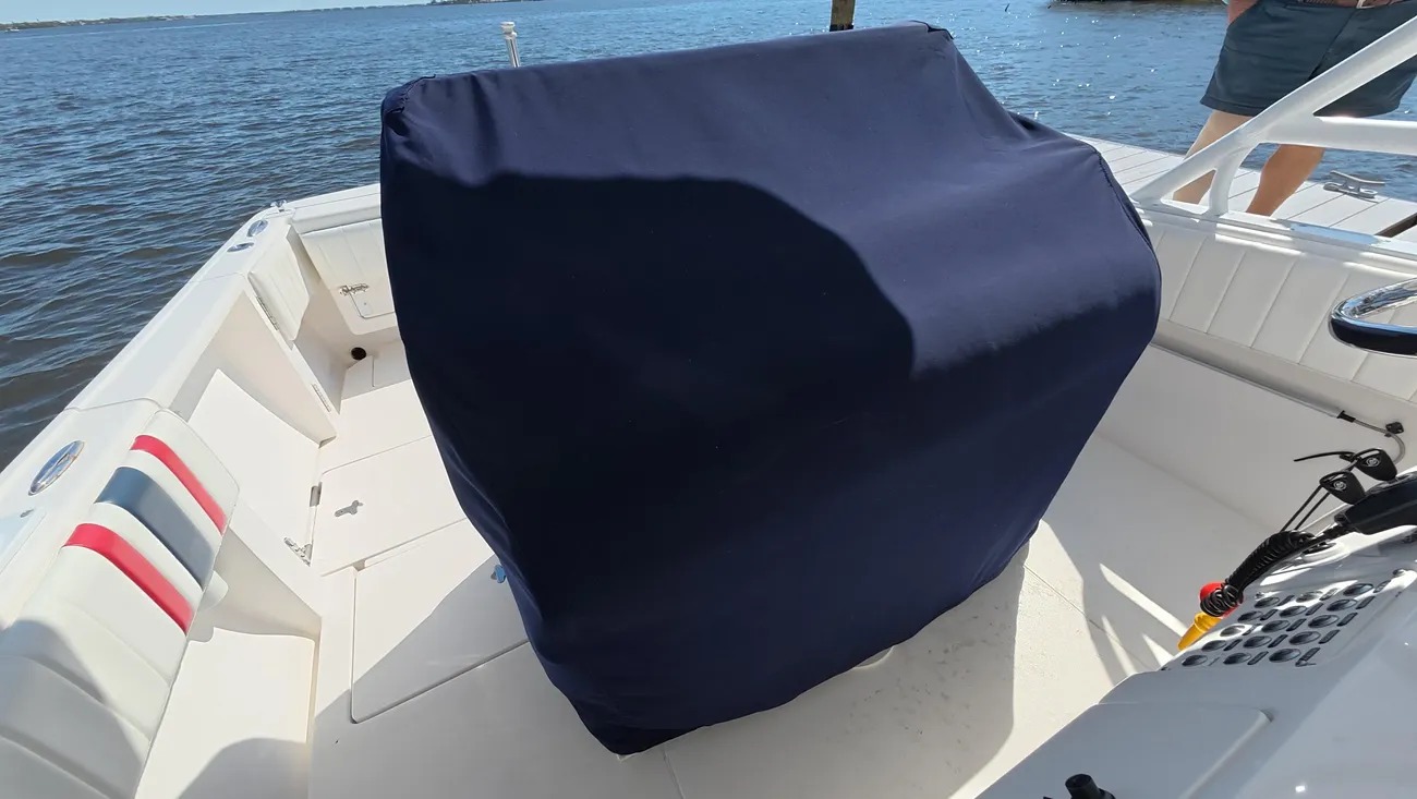 Thumbnail von Intrepid 327 CC