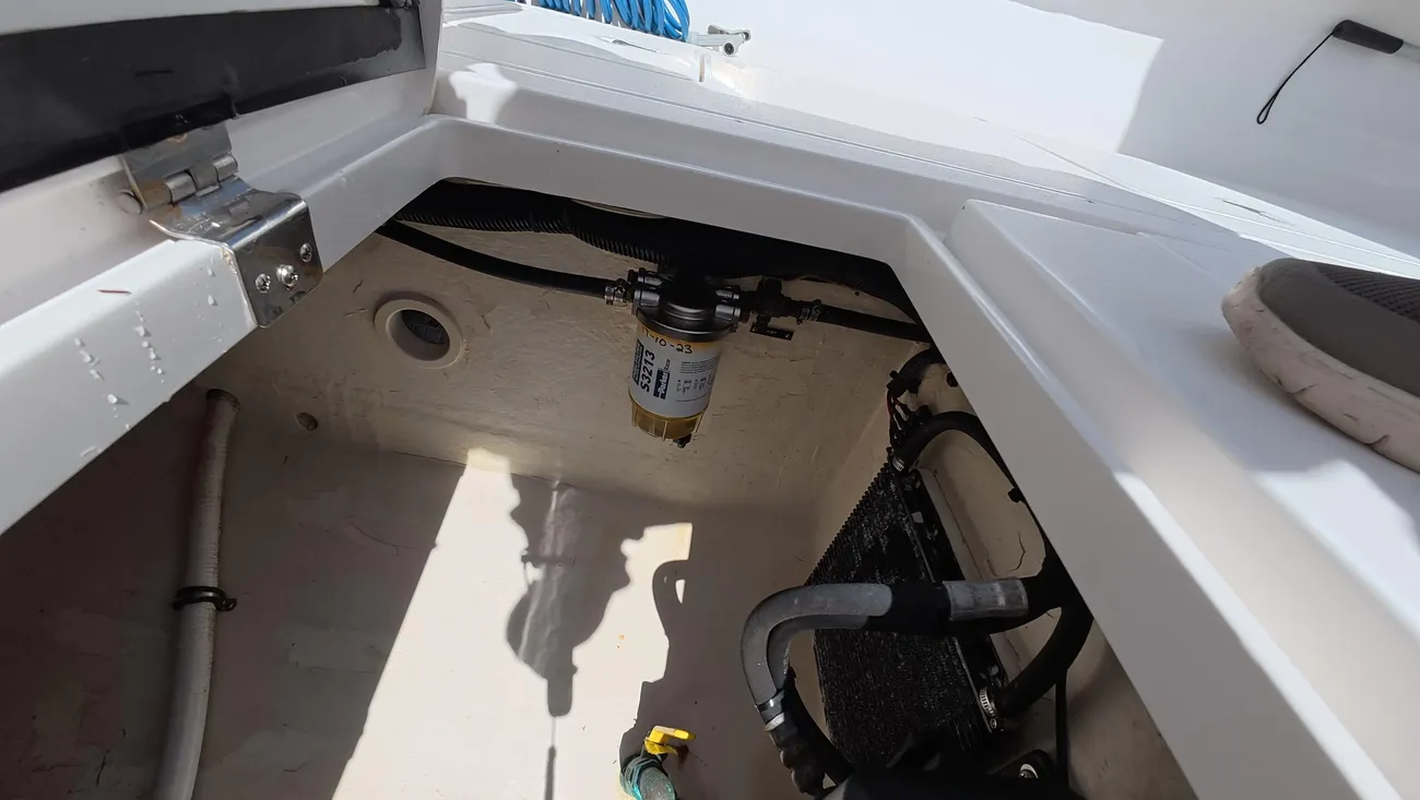 Thumbnail von Intrepid 327 CC