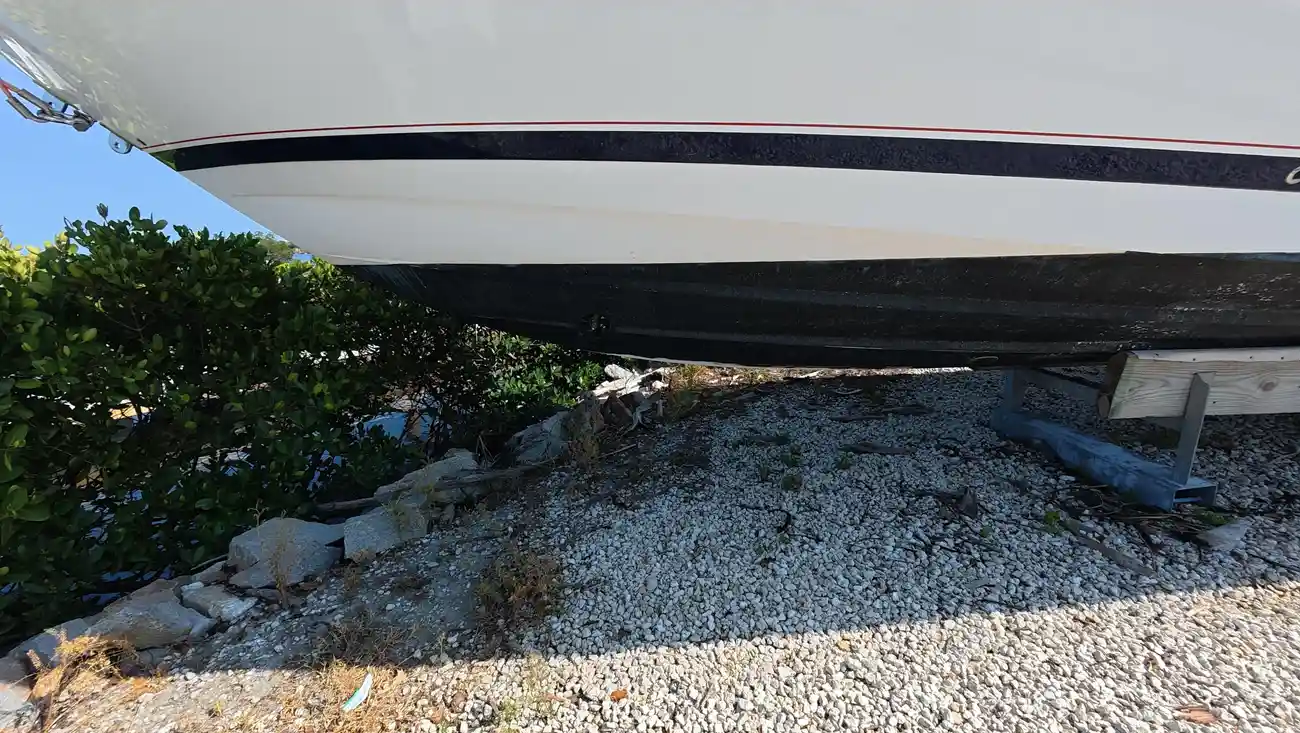 Thumbnail von Intrepid 327 CC