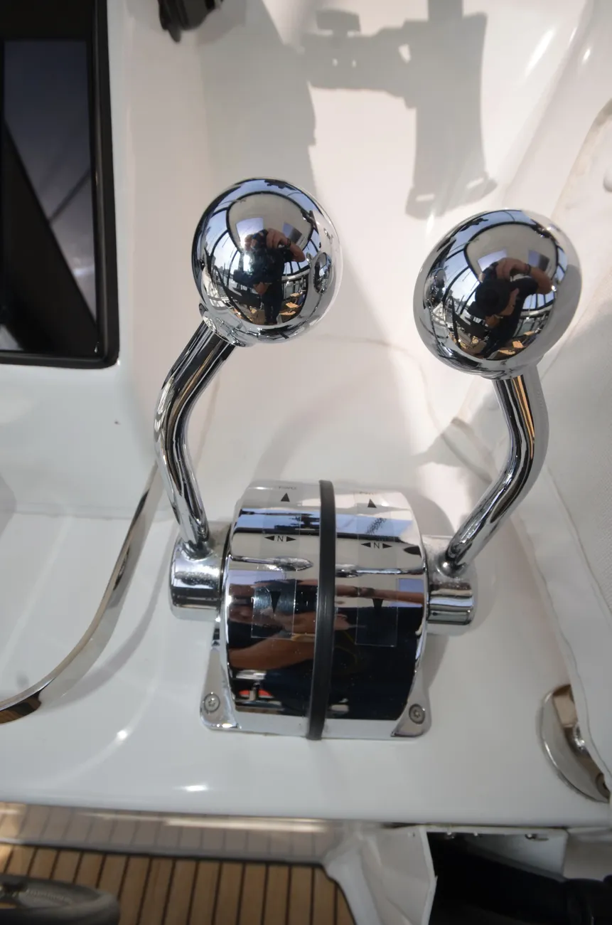 Thumbnail von Lagoon 42 Dave