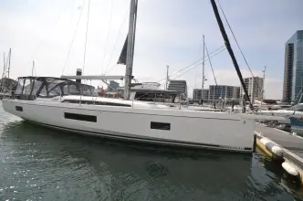 Thumbnail von Beneteau Oceanis 51.1 Bellisima