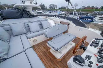 Thumbnail von Sealine 410 Statesman Destiny