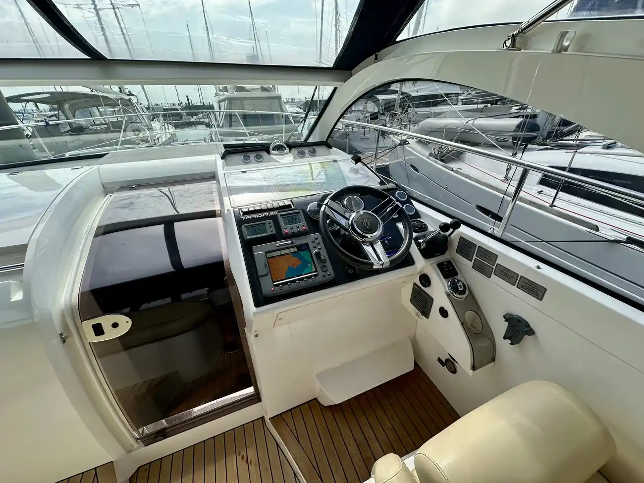 Thumbnail von Fairline 38 LADY H