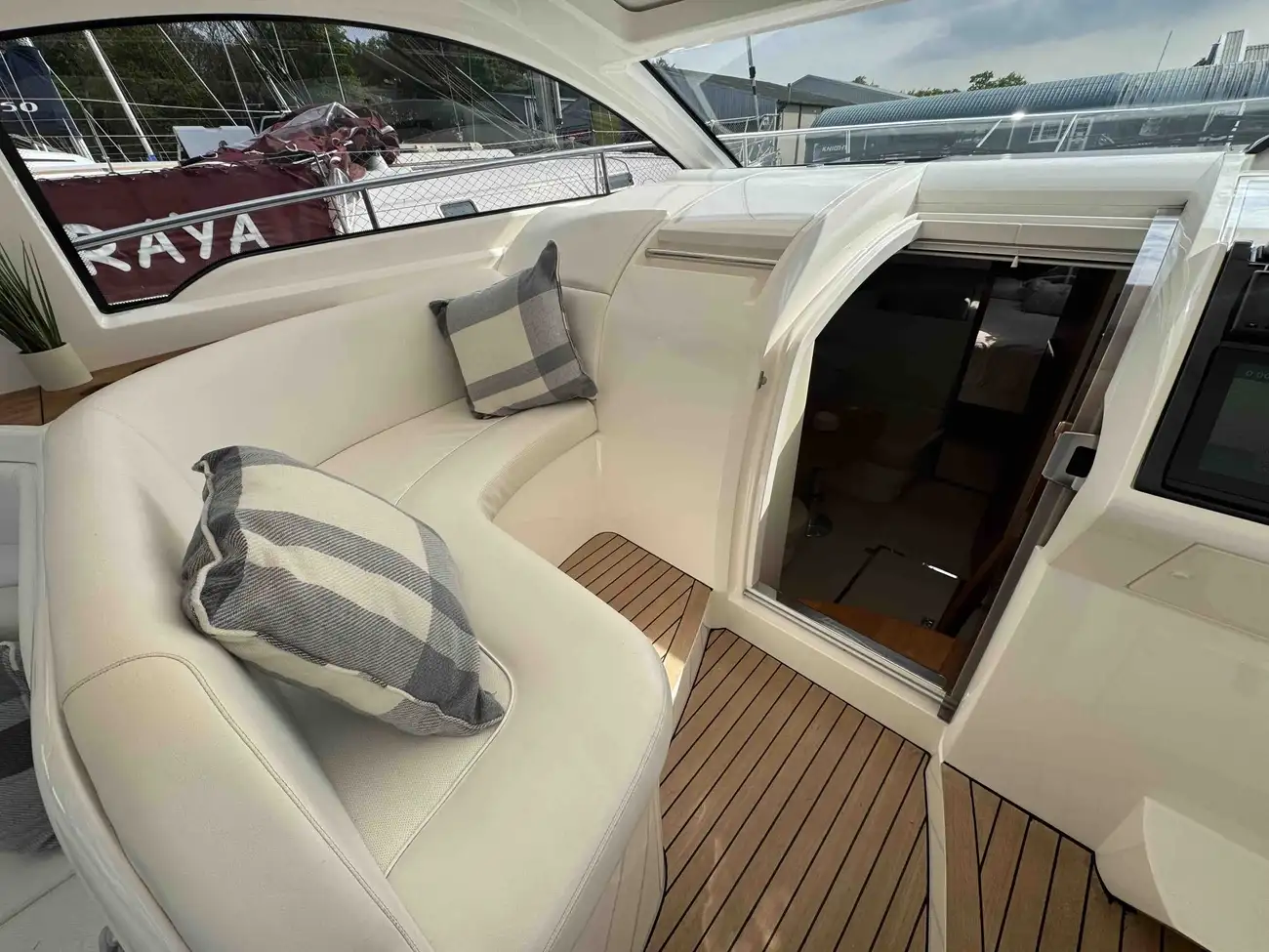 Thumbnail von Fairline 38