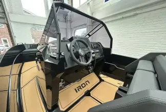 Thumbnail von Iron Boats 827 Open