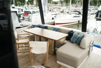 Thumbnail von Azimut 68