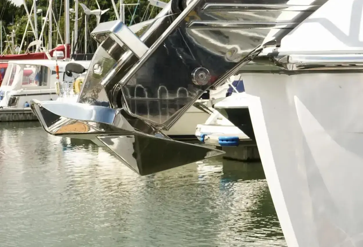 Thumbnail von Azimut 68