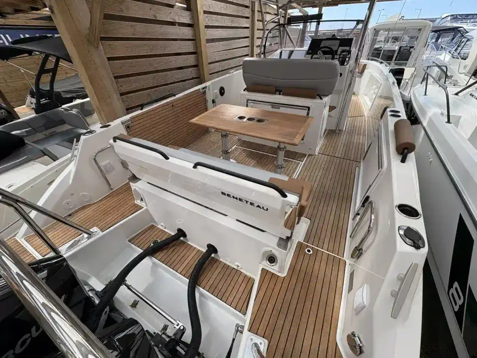 Beneteau Flyer 9 Spacedeck