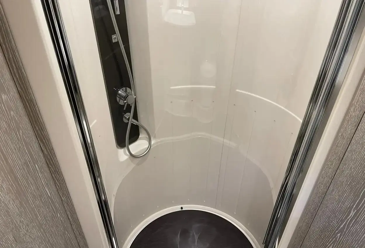 Thumbnail von Azimut Magellano 53