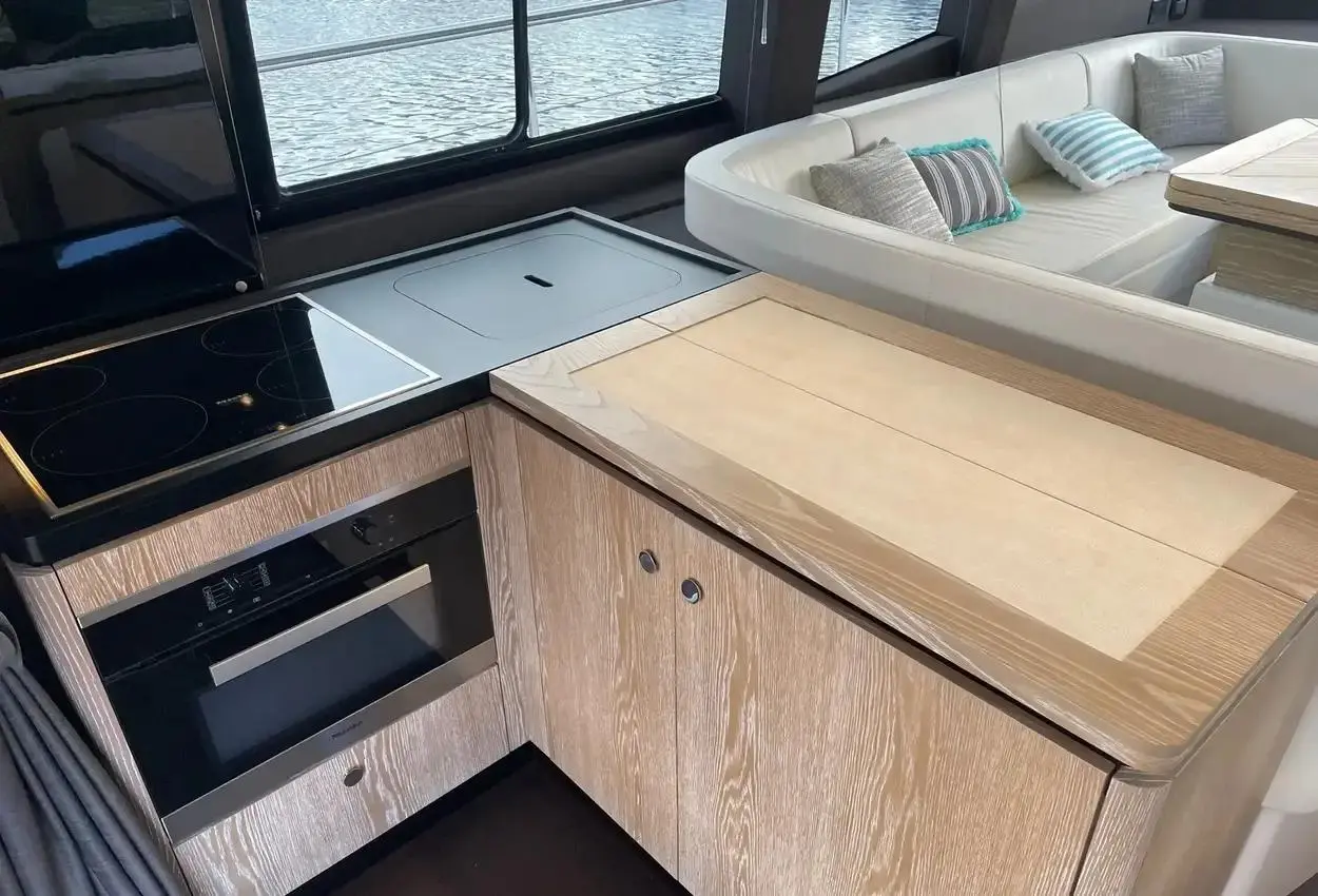 Thumbnail von Azimut Magellano 53