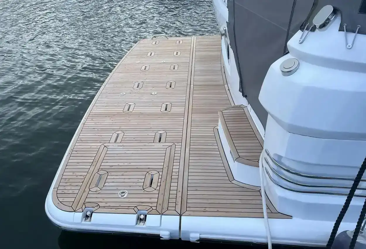 Thumbnail von Azimut Magellano 53