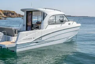 Thumbnail von Beneteau Antares 8 POOLE #423