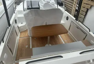 Thumbnail von Beneteau Flyer 8 Sundeck