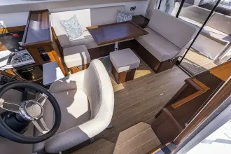 Thumbnail von Haines 32 Sedan Sumtoi (Name Retained)