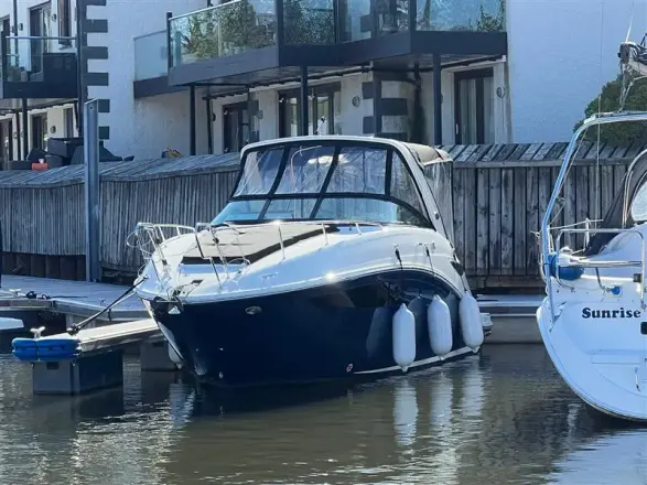 Sea Ray 265 Sundancer 