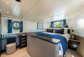 Thumbnail von Waterspace Living 70` Greenwich 70 Luxury Widebeam at Poplar Marina