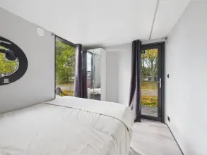 Thumbnail von Waterlodge Five Oasis Five Waterlodge.