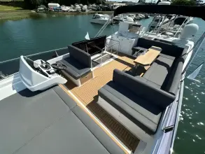 Thumbnail von Sealine F530