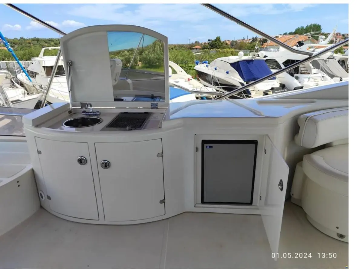 Thumbnail von Dominator 62 S