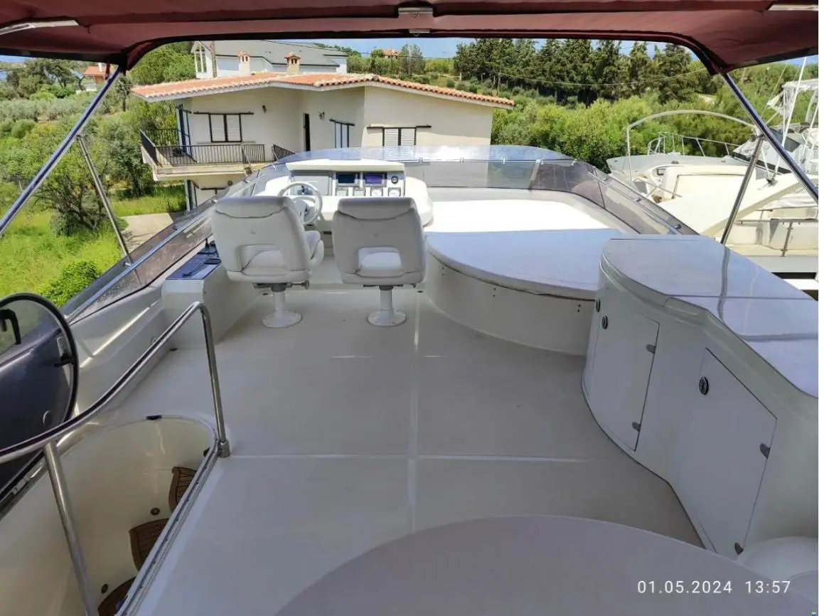 Thumbnail von Dominator 62 S