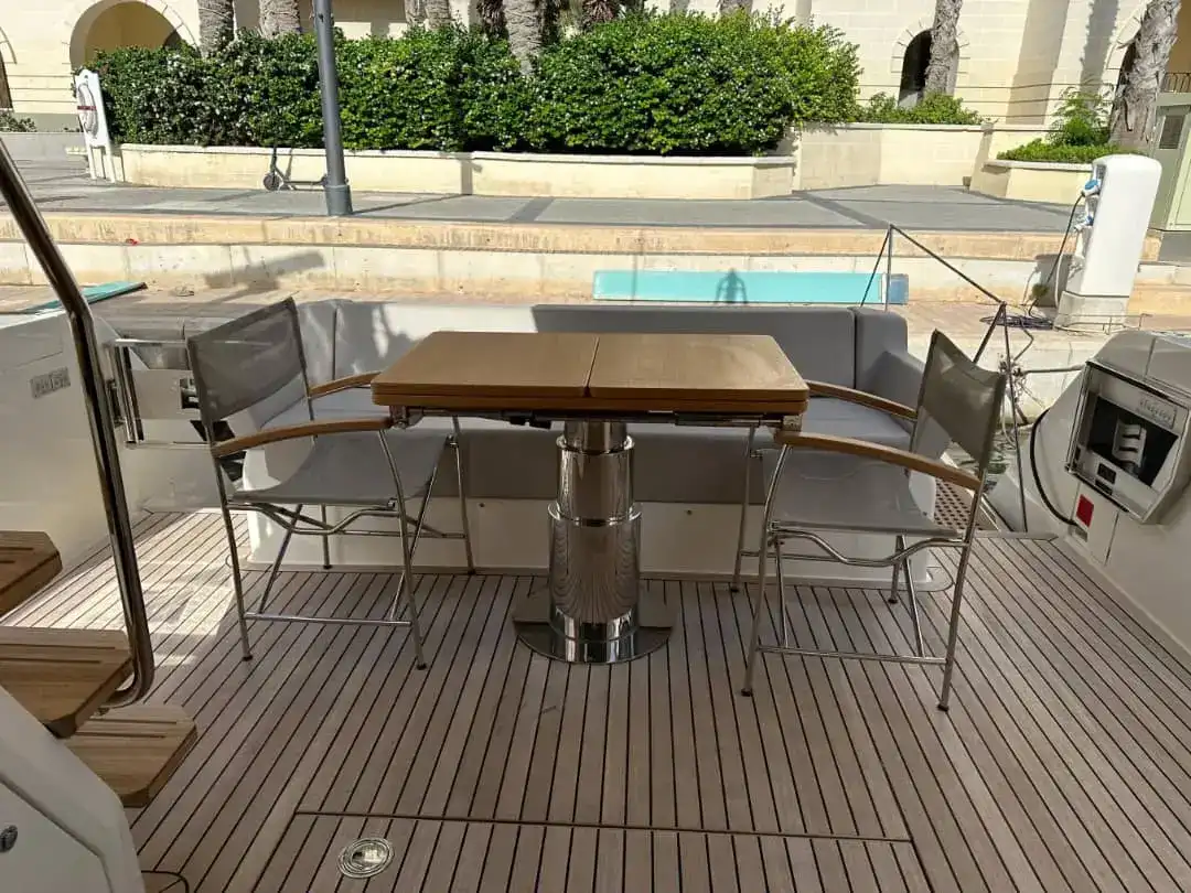 Thumbnail von Ferretti Yachts 500