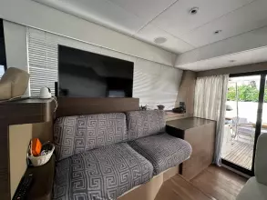 Thumbnail von Ferretti Yachts 500