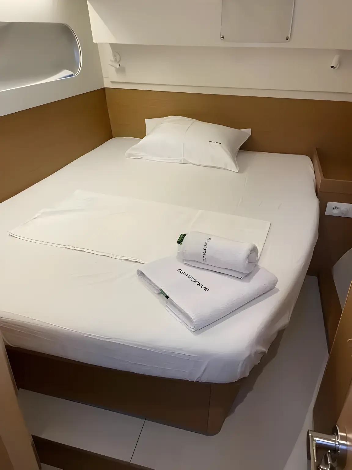 Thumbnail von Excess 12