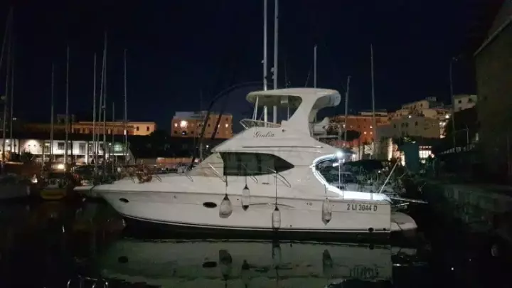 Silverton 38 Convertible