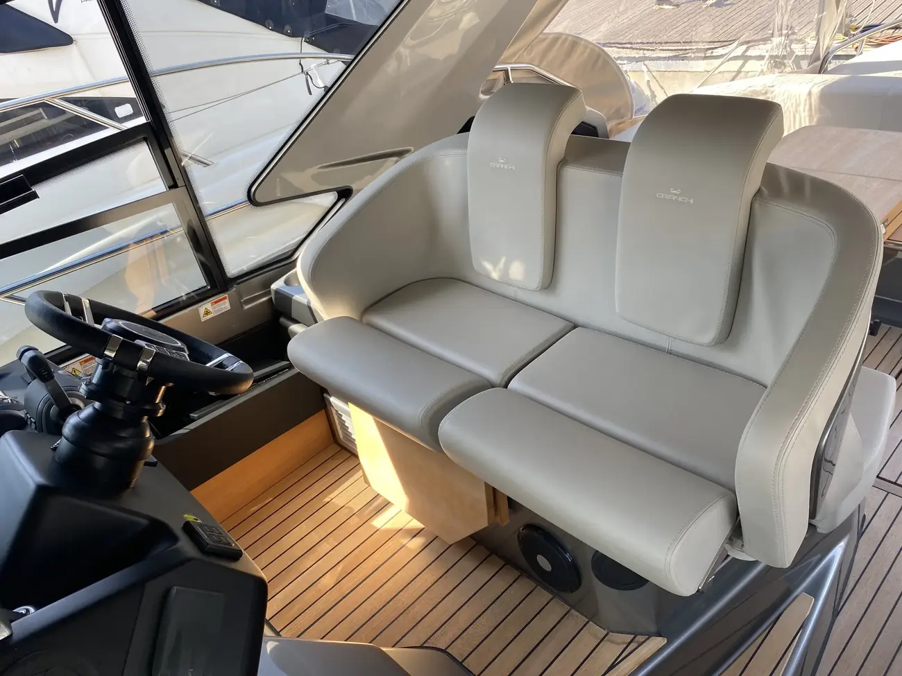 Thumbnail von Cranchi M44