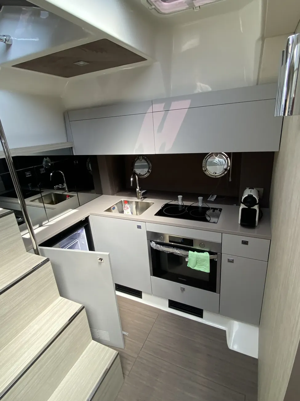 Thumbnail von Cranchi M44