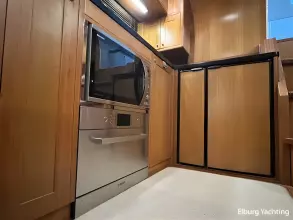 Thumbnail von Trader 42