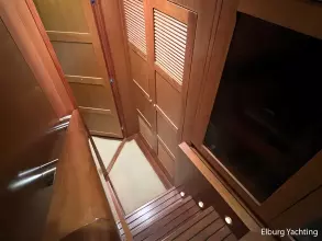 Thumbnail von Trader 42